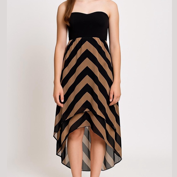 Dresses & Skirts - 3/$10 Pompous Girly Strapless Y2K Black and Tan Chevron Dress